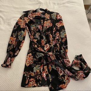 Elliatt Independence Dress